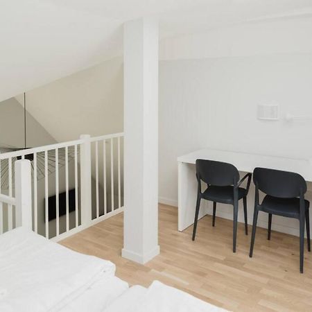 Sk67 Modern And Bright Loft With Free Parking Apartment Lidingo Luaran gambar